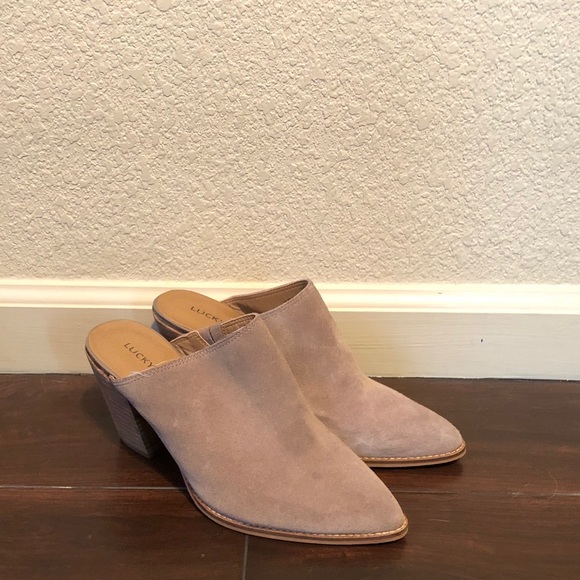 Lucky Brand Shoes - ☀️Summer Sale☀️Lucky Brand Heeled Mules